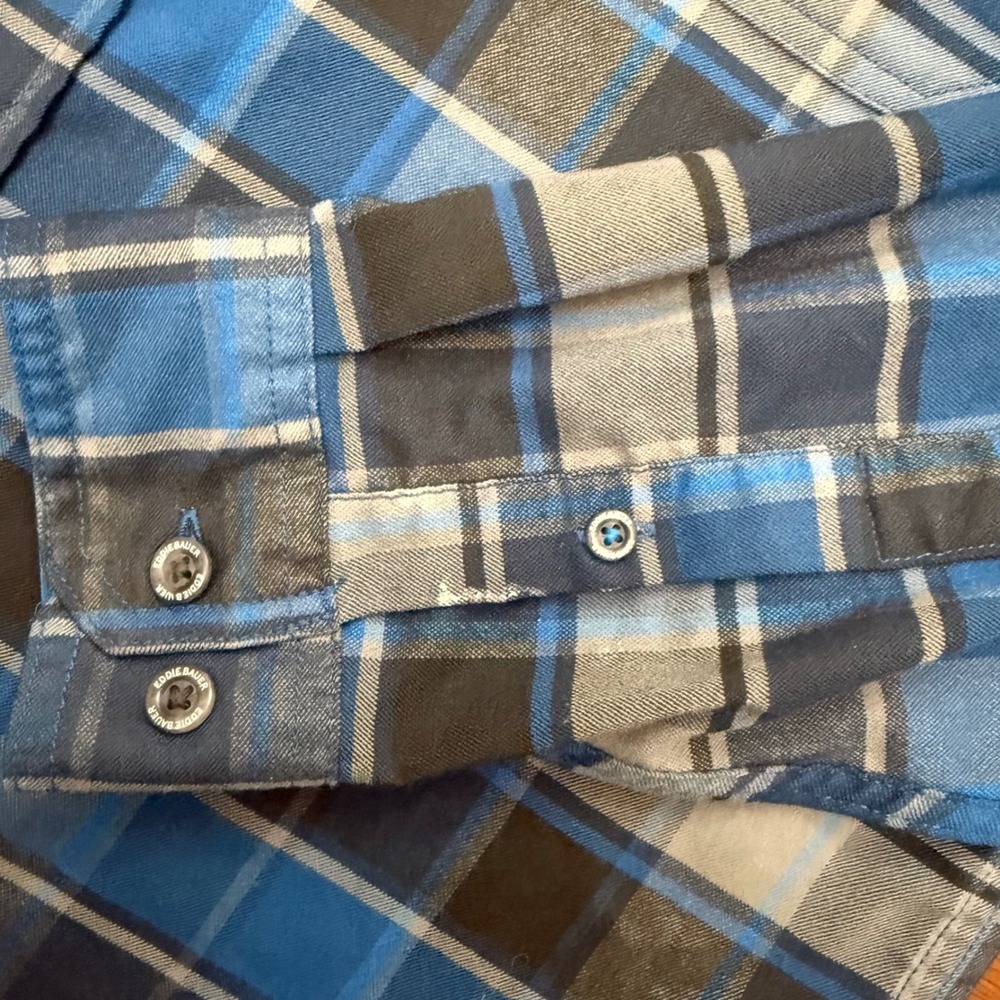 Eddie Bauer Travex Shirt Mens TL Blue Grey Plaid Classic Fit Button Down Hiking - Picture 4 of 10